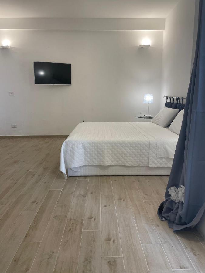 Salentina White House Bed and Breakfast Lecce Buitenkant foto