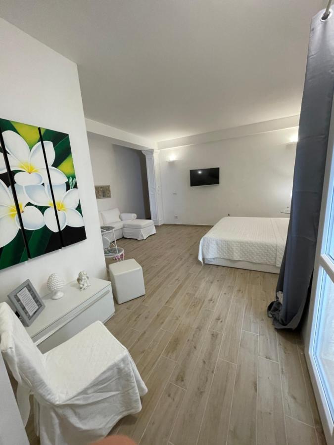 Salentina White House Bed and Breakfast Lecce Buitenkant foto
